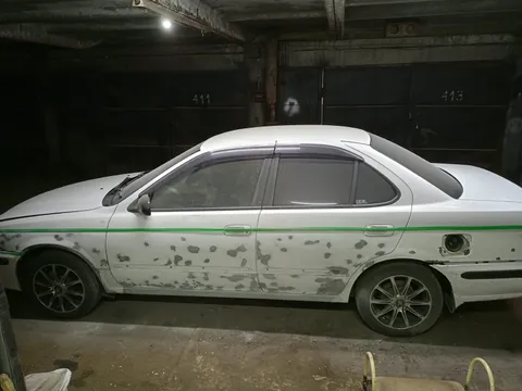 Удаление рыжиков и покраска, Nissan Sanny: до ремонта
